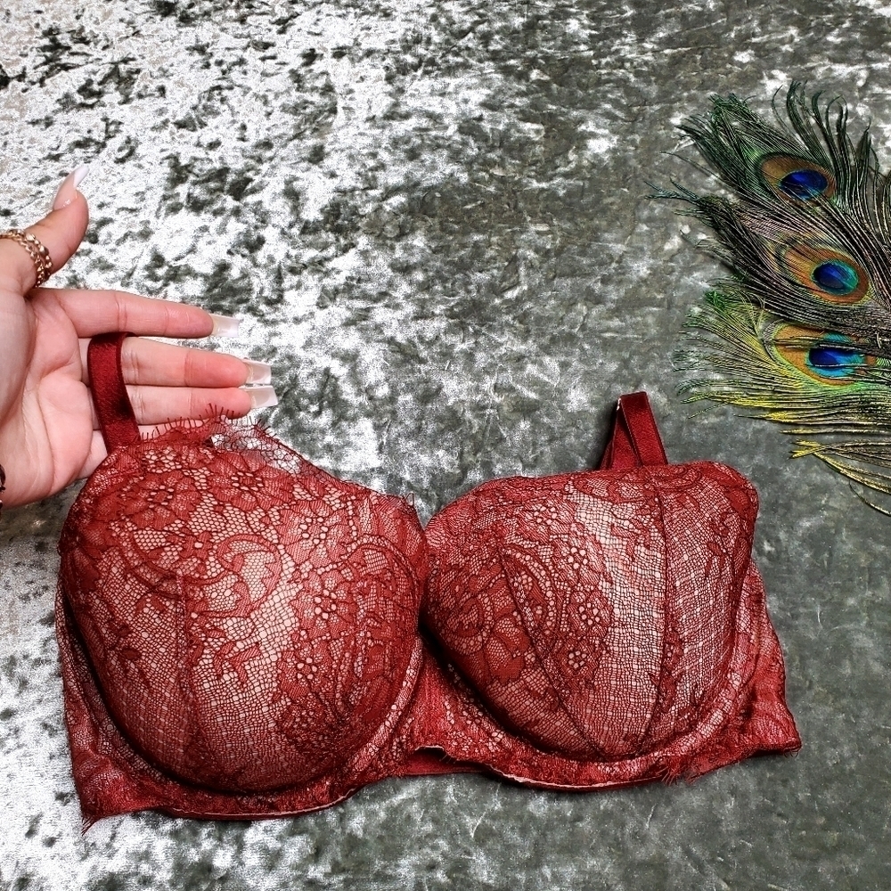 Victoria's‎ Secret Burgandy Dream Angels Lace Bra